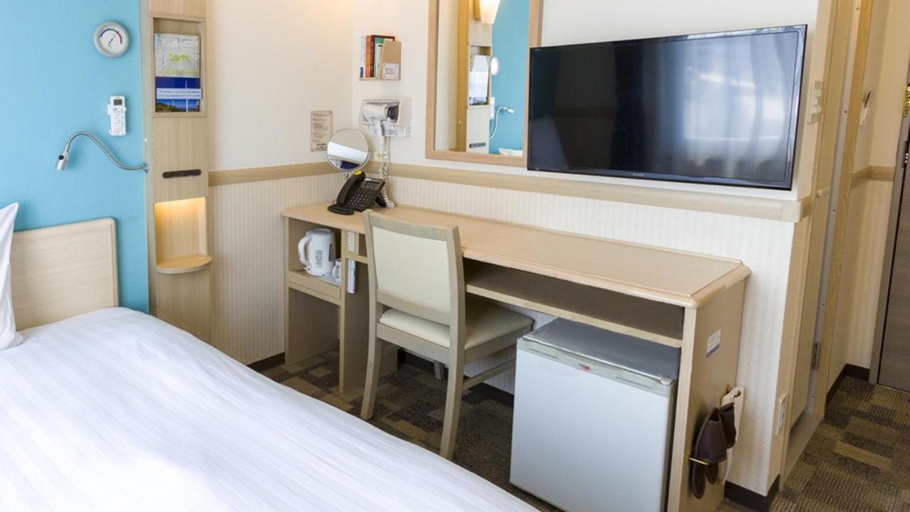 Toyoko Inn Matsudo Eki Higashi Guchi Exterior photo